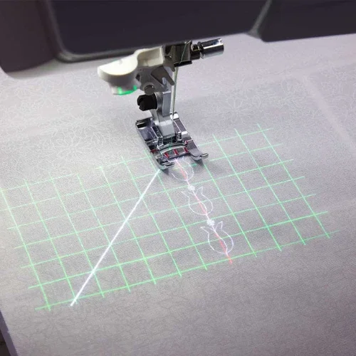 Husqvarna Viking Designer Epic 3 Laserprojektion