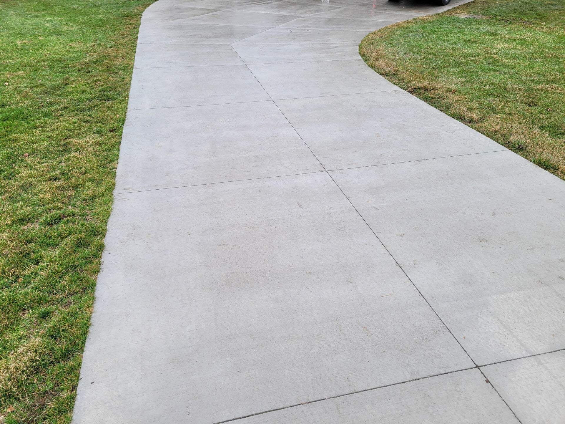 Minton Lawn Care & More LLC