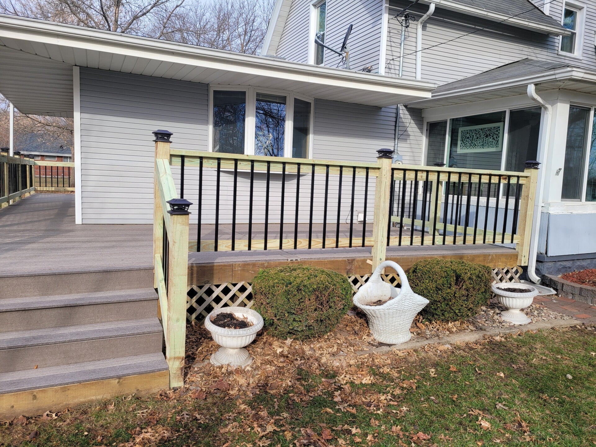 Minton Lawn Care & More LLC