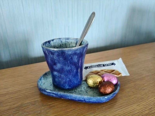 Beker met bordje (glanzend)
