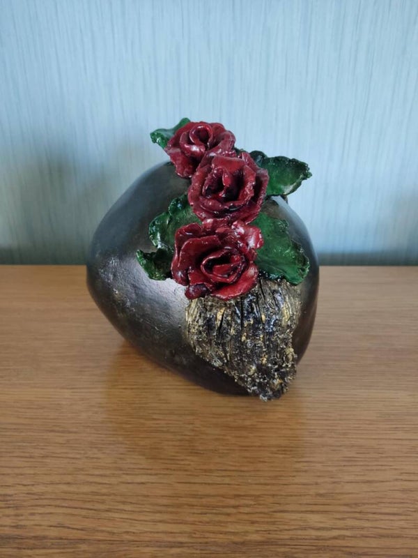 Decoratieve bol met rozen
