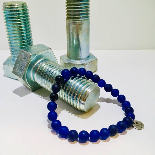 Stoere kralen armband mat blauw