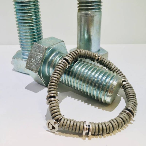 Stoere kralen armband grijze natuursteen 