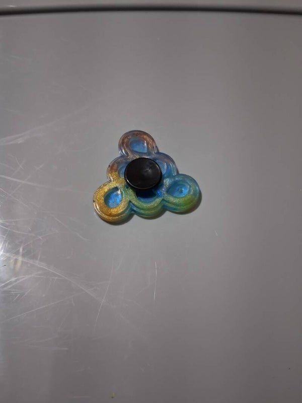 Homemade fidget spinner