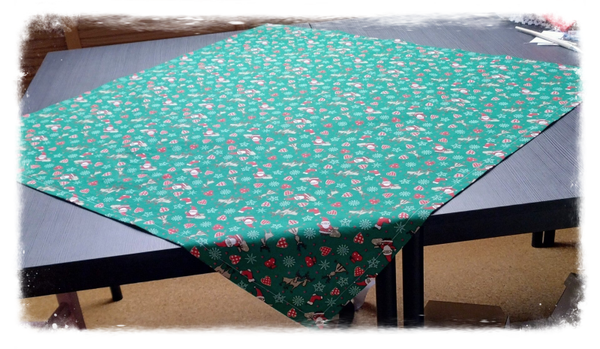 Tischdecke "HAPPY X-MAS"