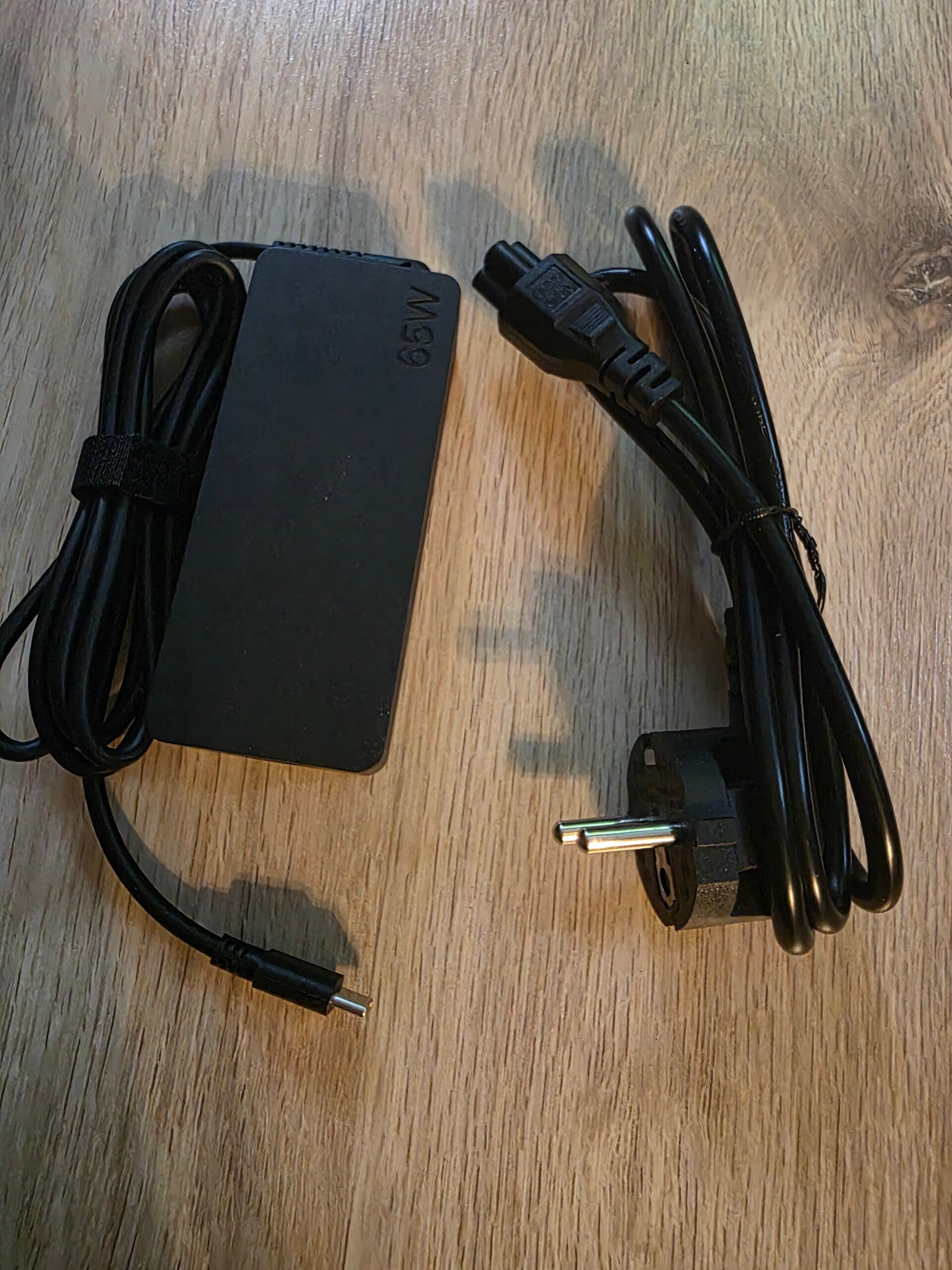 Netzstecker Laptop Adapter Typ-C 65W