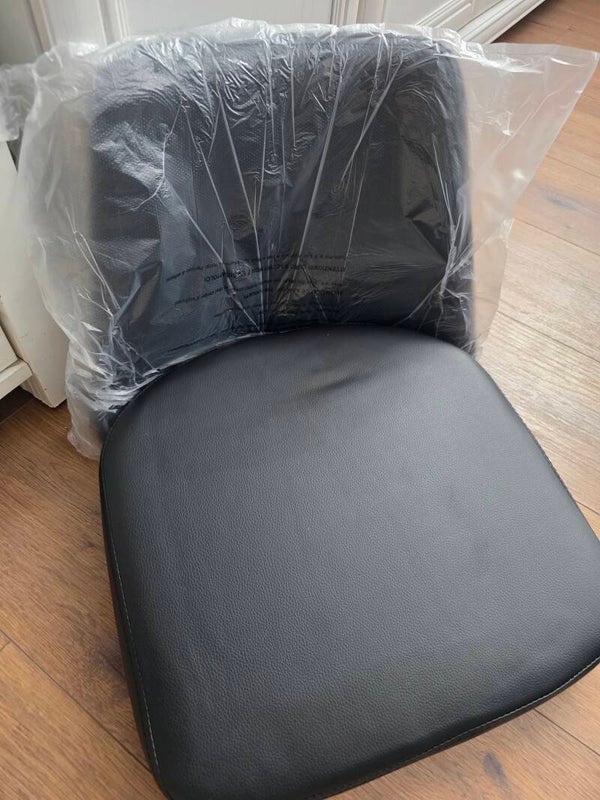 Barhocker drehbar 2 Stück NEU