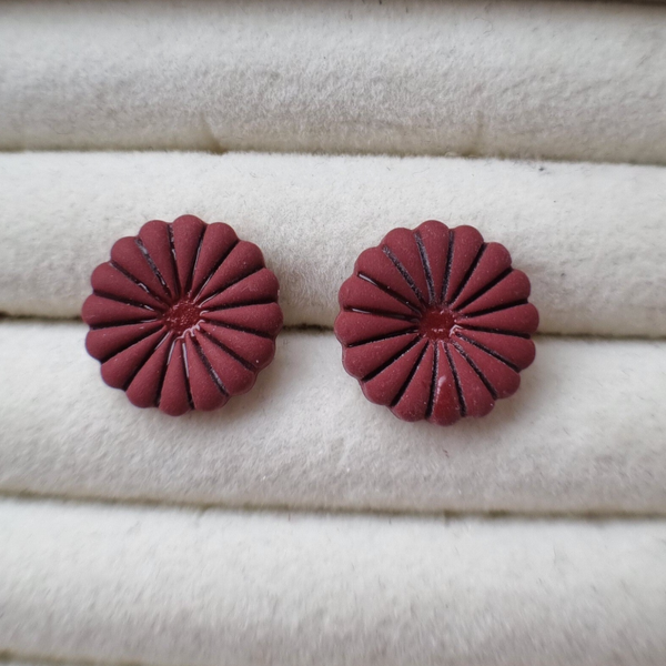 Polymeerklei studs - MIRABELLA