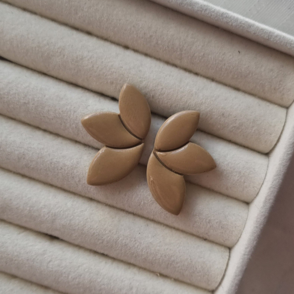 Basics Collectie | Polymeerklei oorbellen met rvs steker - KIKI