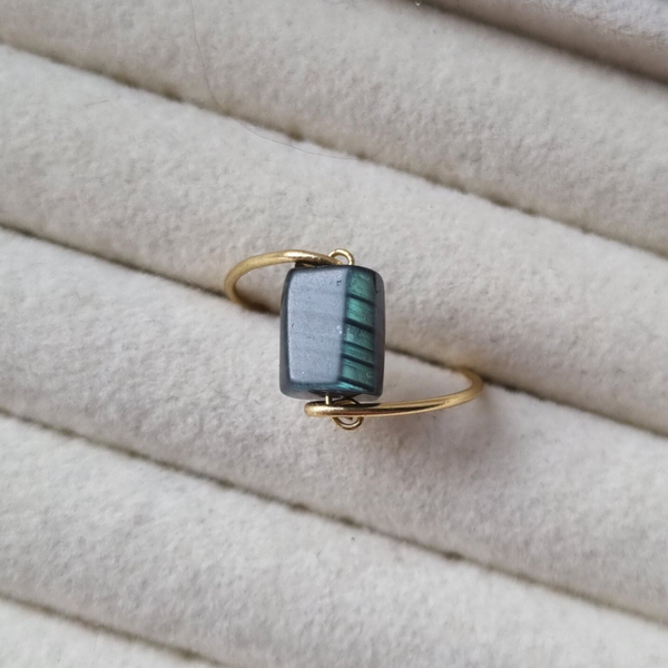 RVS hand   gebogen ring met edelsteen - INFINITE