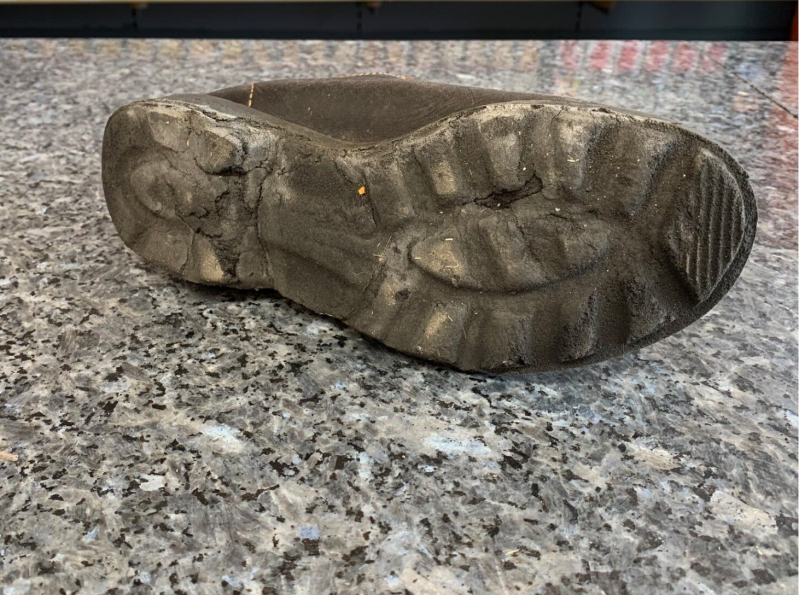 Blunstone zool losgelaten tussenzool vergaan