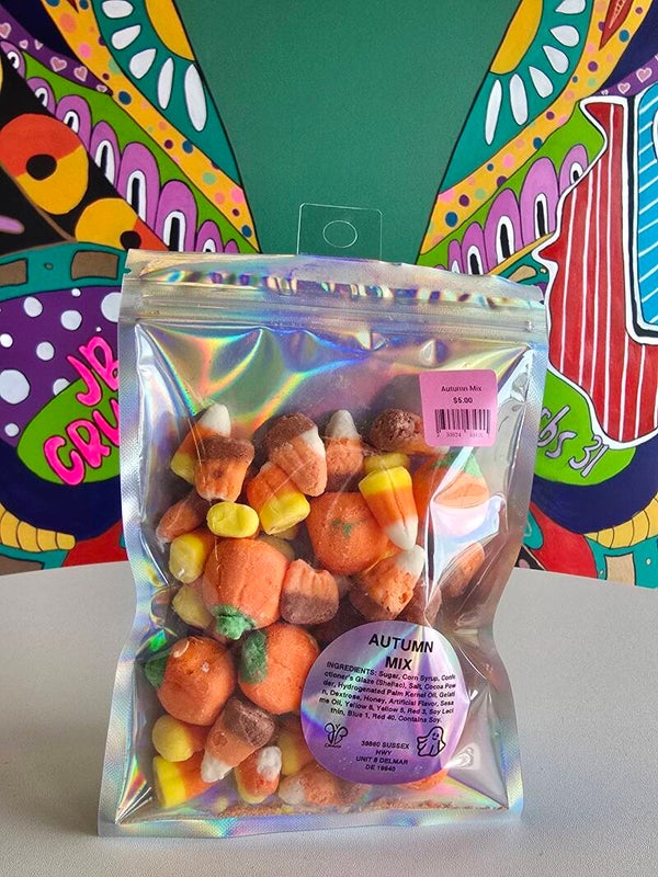 Autumn mix candy corn