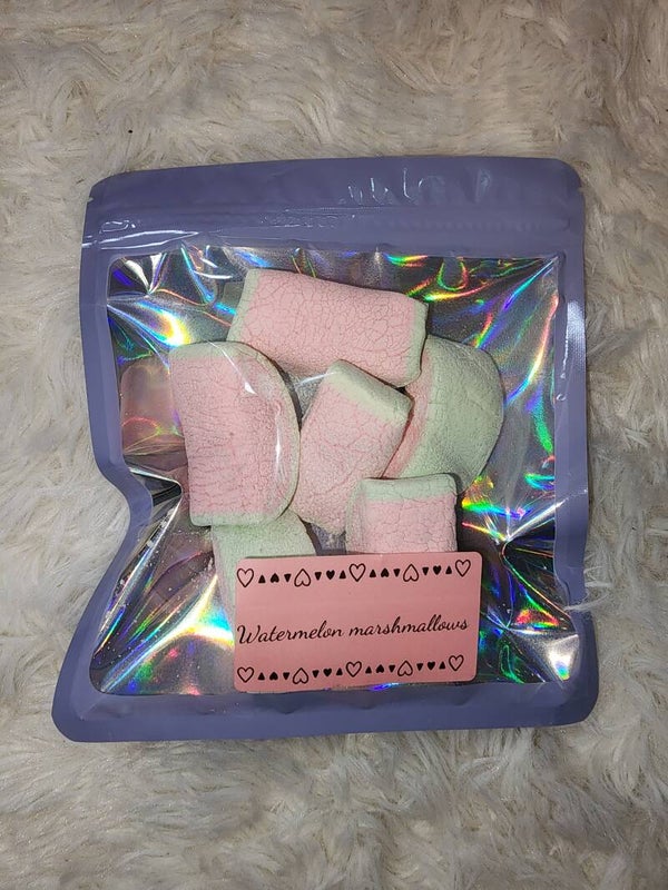 Watermelon marshmallows