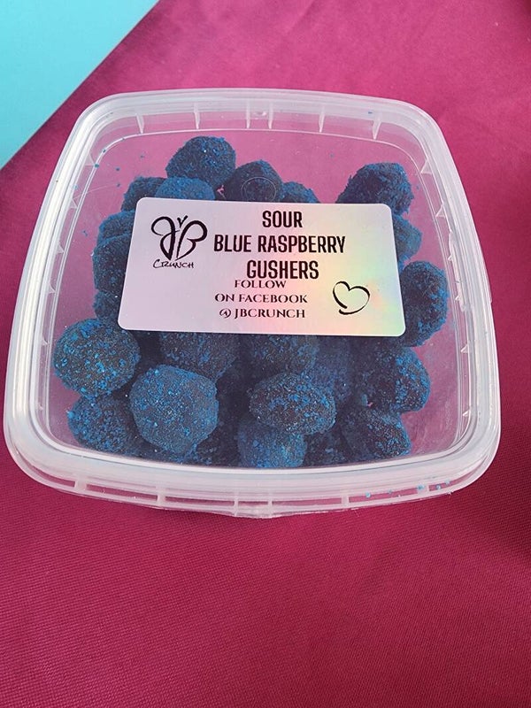 Sour blue raspberry gushers! 13oz!
