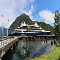 2v8a6731jpg.jpg