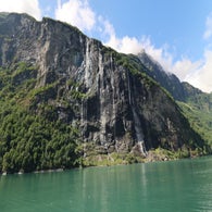 2v8a6864jpg.jpg