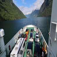 2v8a6749jpg.jpg