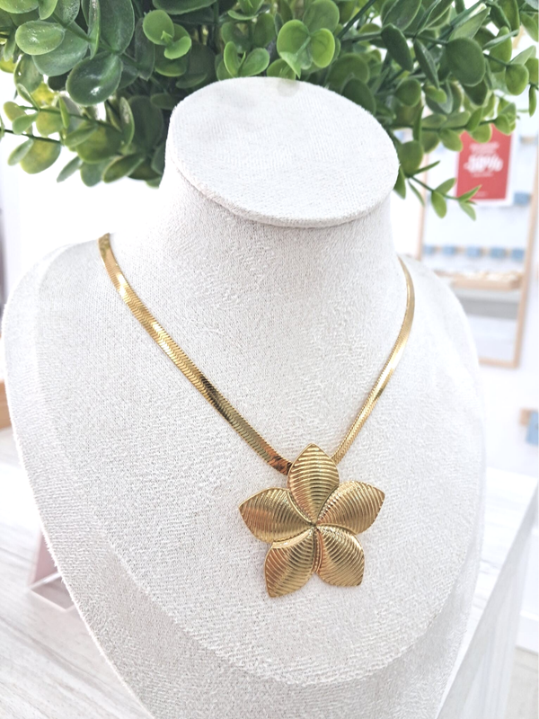 Collar Denia
