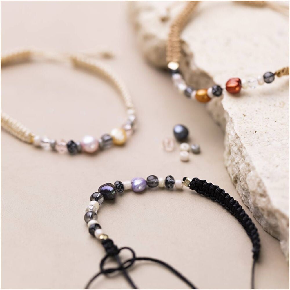 Geknoopte armbanden met zoetwaterparels, rocailles en glazen kralen, DIY pakket
