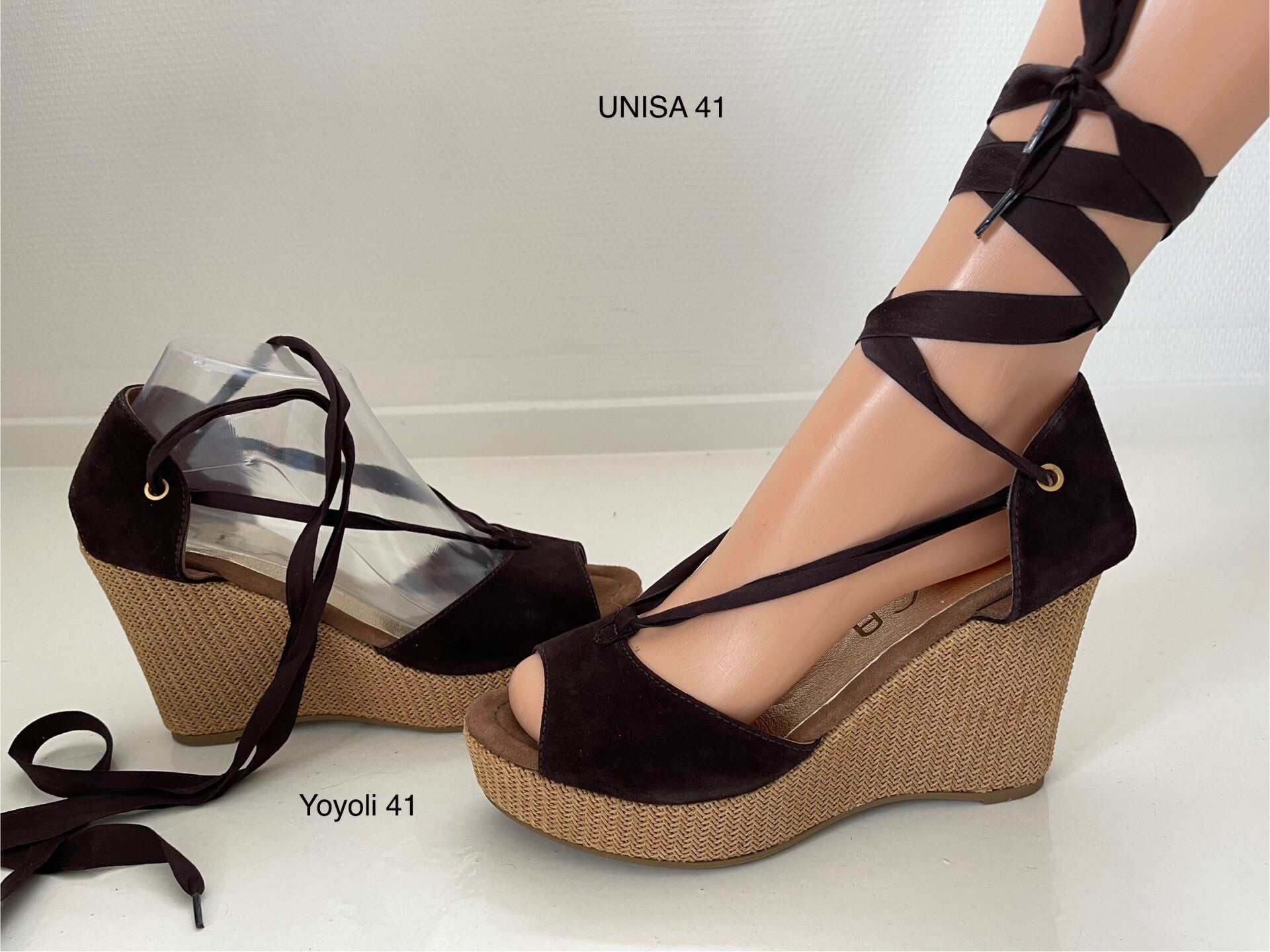 41) Unisa 40 suede leren wedge in bruin (nieuw )