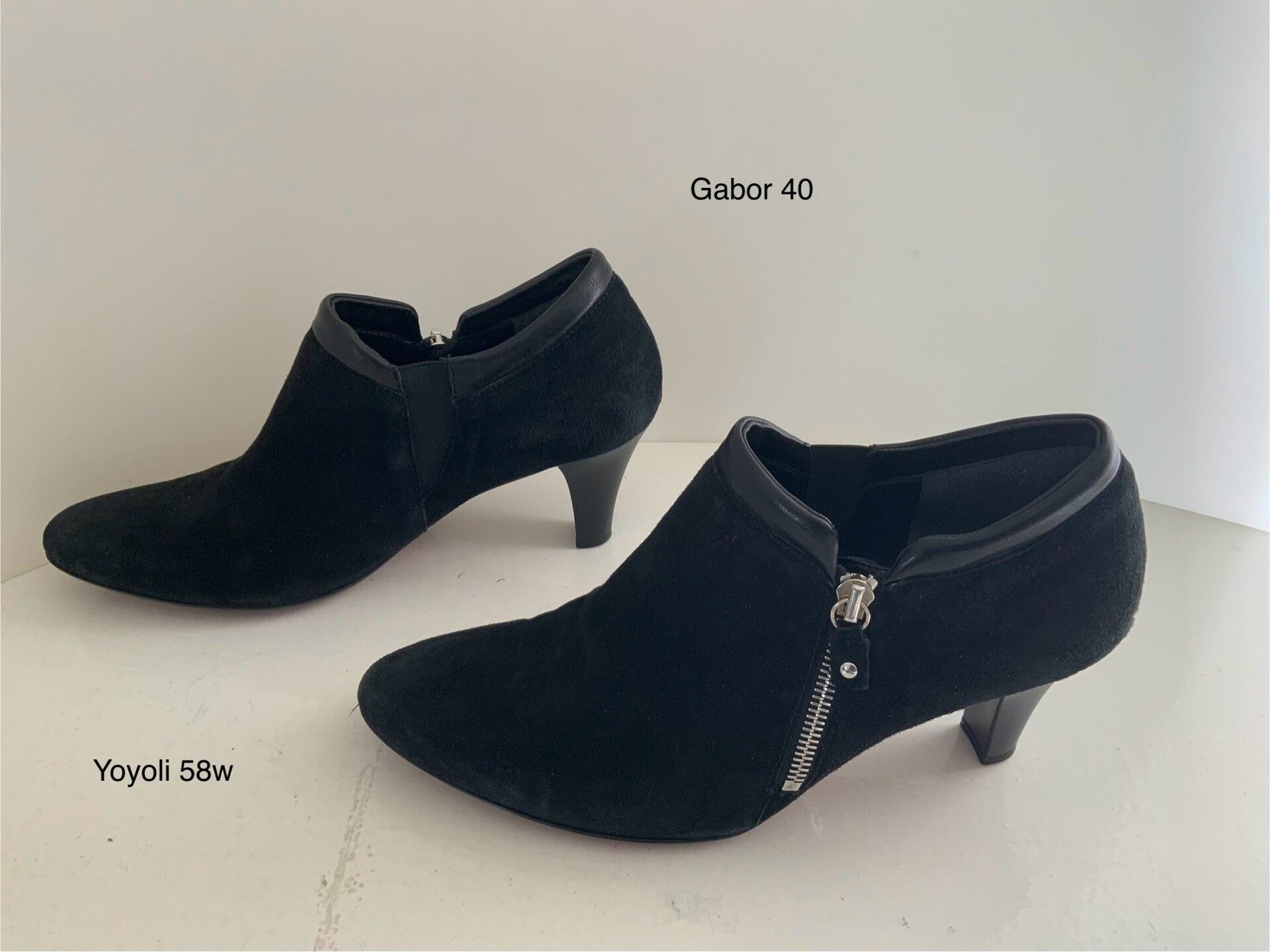 58W)Gabor 40 (6 1/2) zwarte suede leren pumps met rits