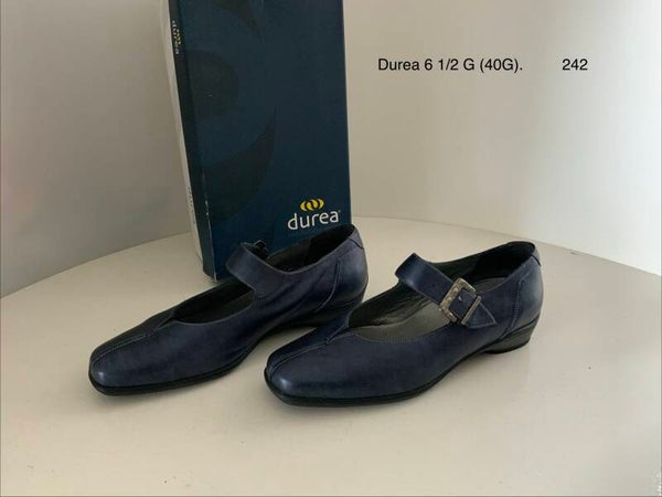 242) Durea 6 1/2 G (40G) blauw metallic met doos