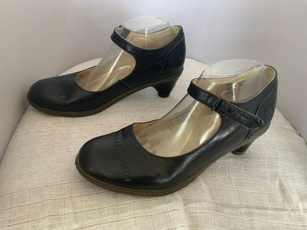 Dr. Martens 41 Mary Jane zwarte leren pumps