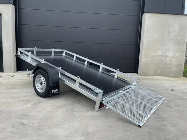 Multi-Transporter kip met laadklep 300x150