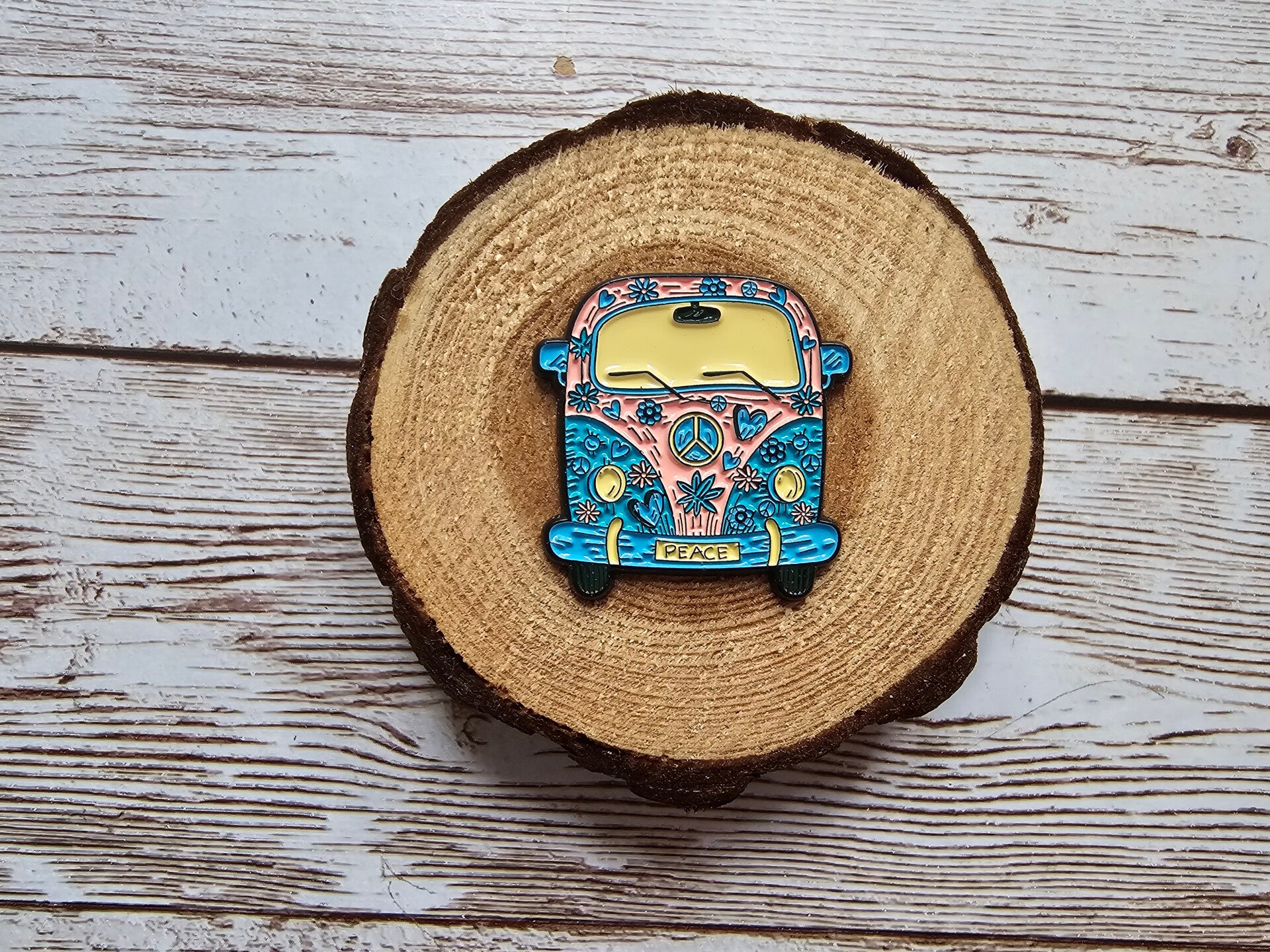 Coverminder FlowerPowerBus