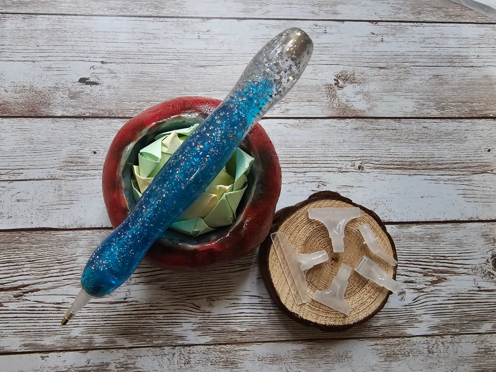 blauer Glitzer-Ergostift