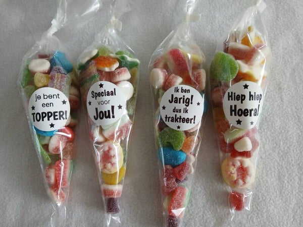 Traktatiezakje 180 gram gemengd snoep
