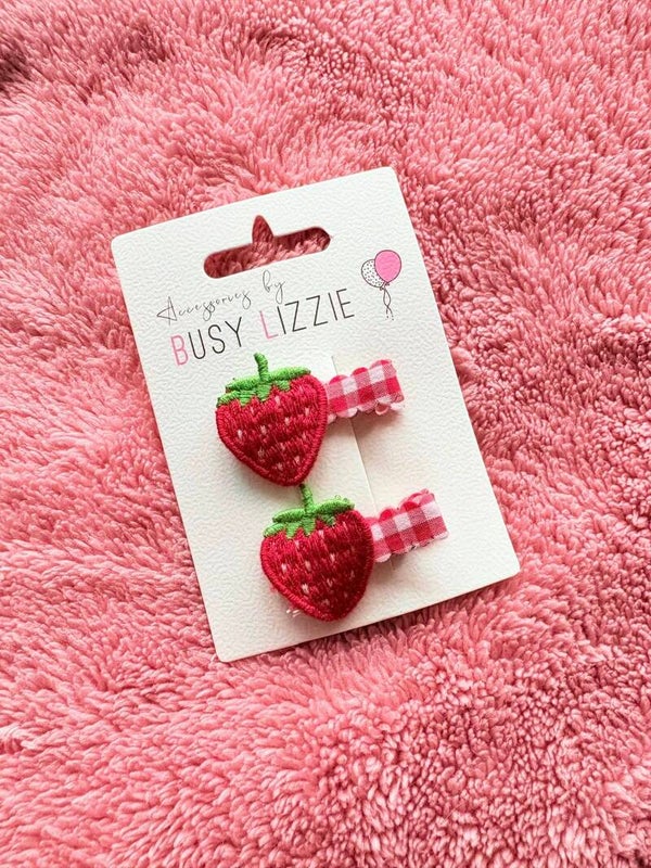 Busy Lizzie - hair clips strawberry