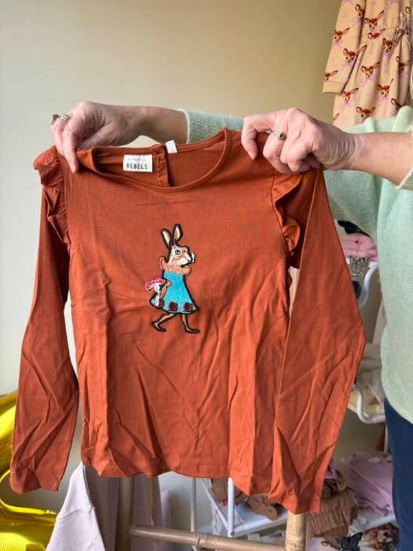 Outlet: longsleeve konijn