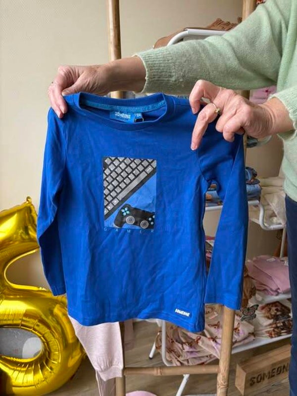 Outlet: longsleeve game someone