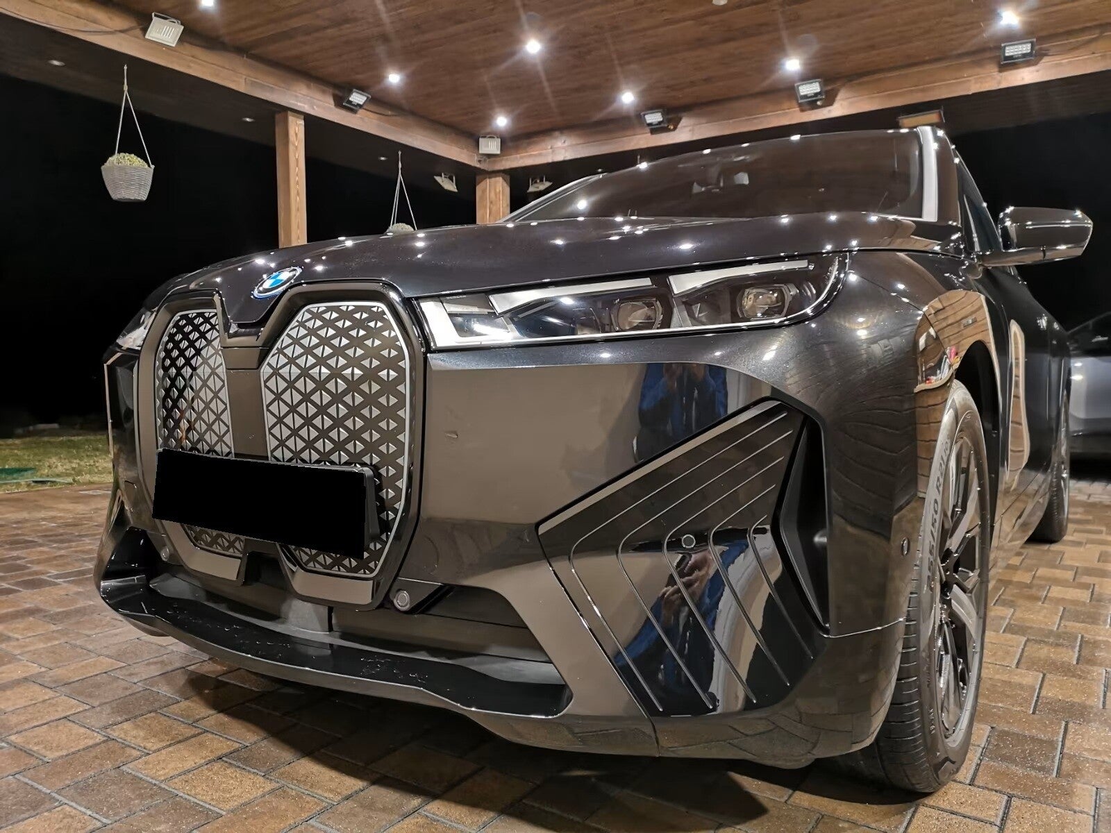 2022 BMW iX 40 xDrive 56.000 km