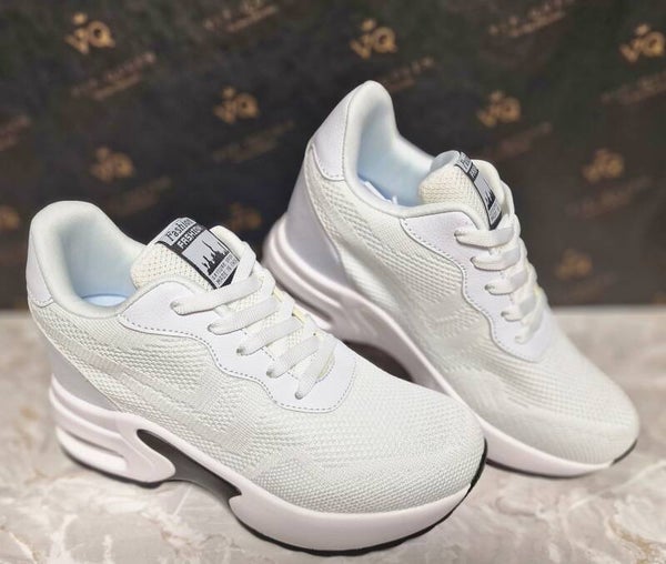 VIP-QUEEN® SNEAKERS