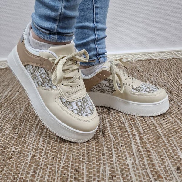 VIP-QUEEN® SNEAKER