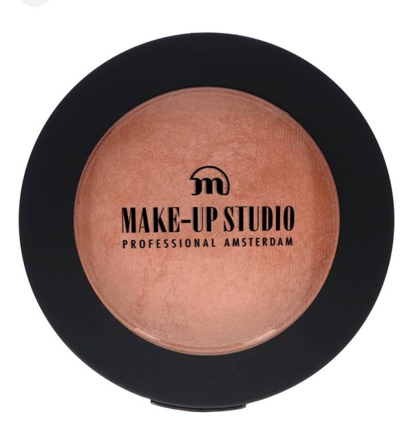Make-up studio - lumière bronzing powder