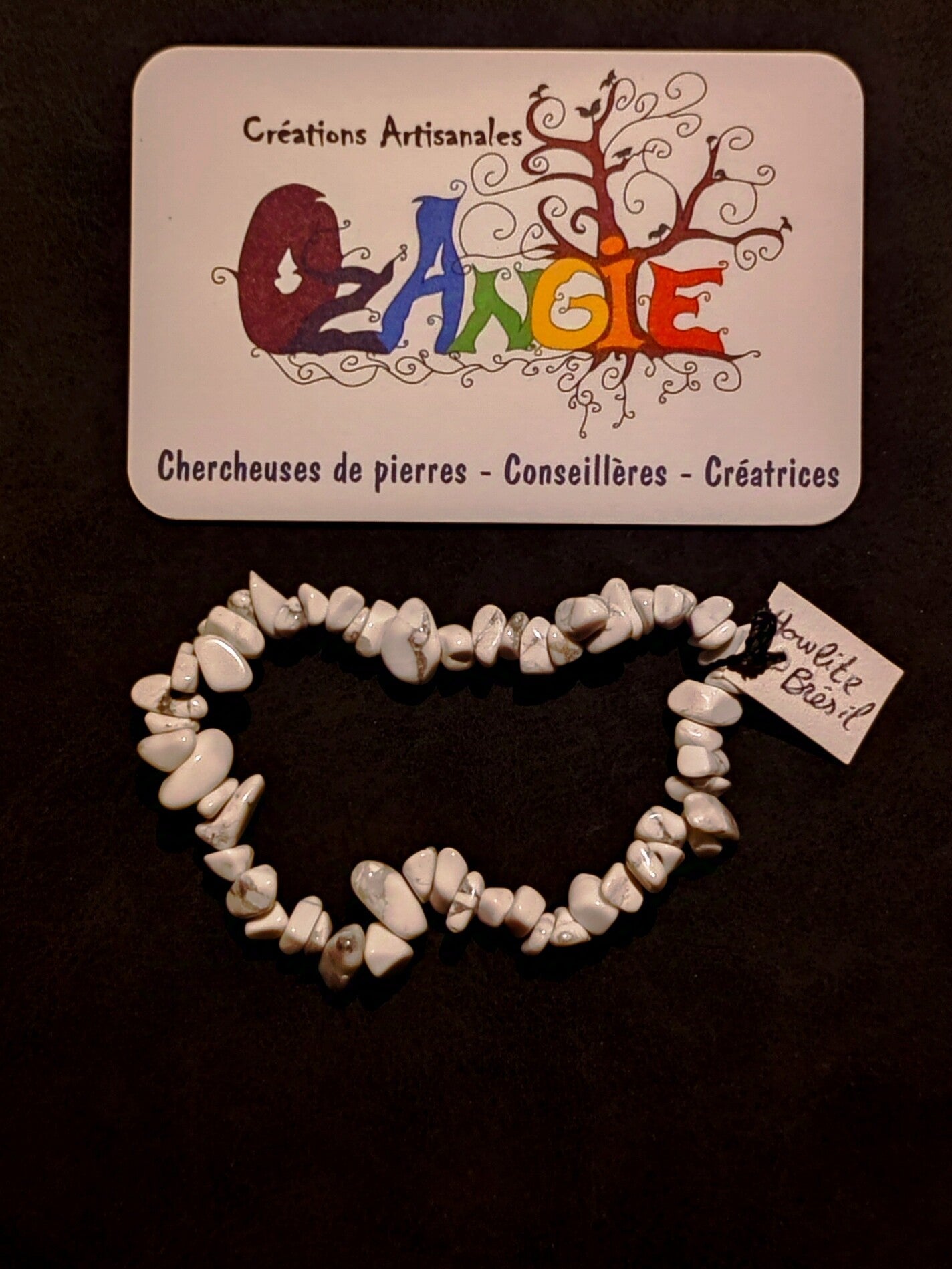 Bracelet élastique en howlite