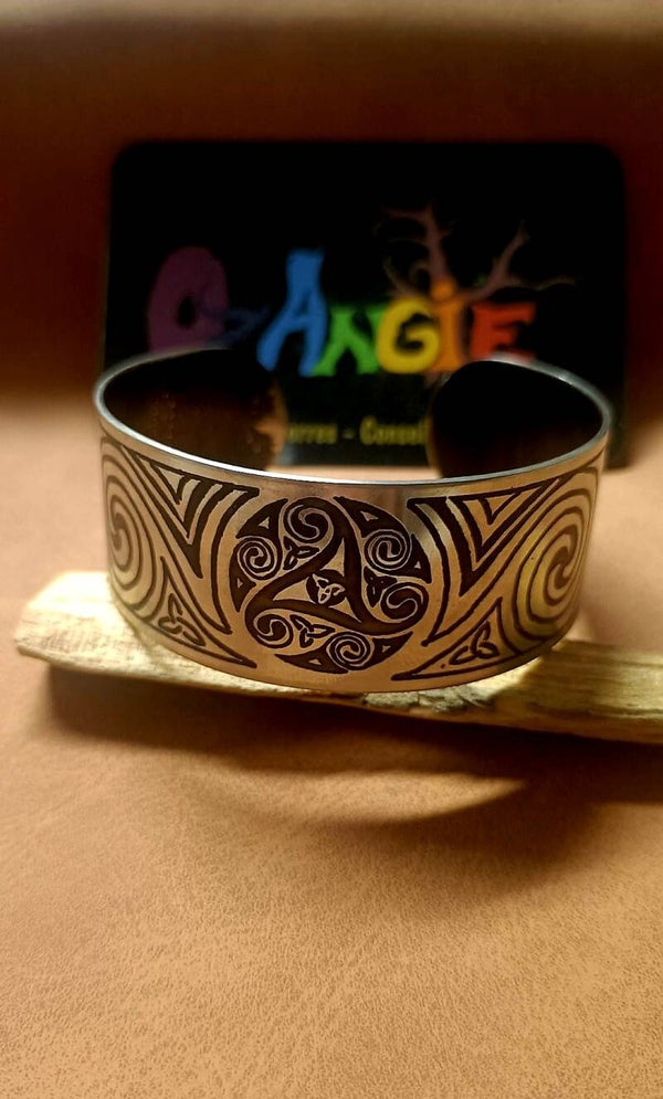Bracelet manchette "Triskel d'argent"