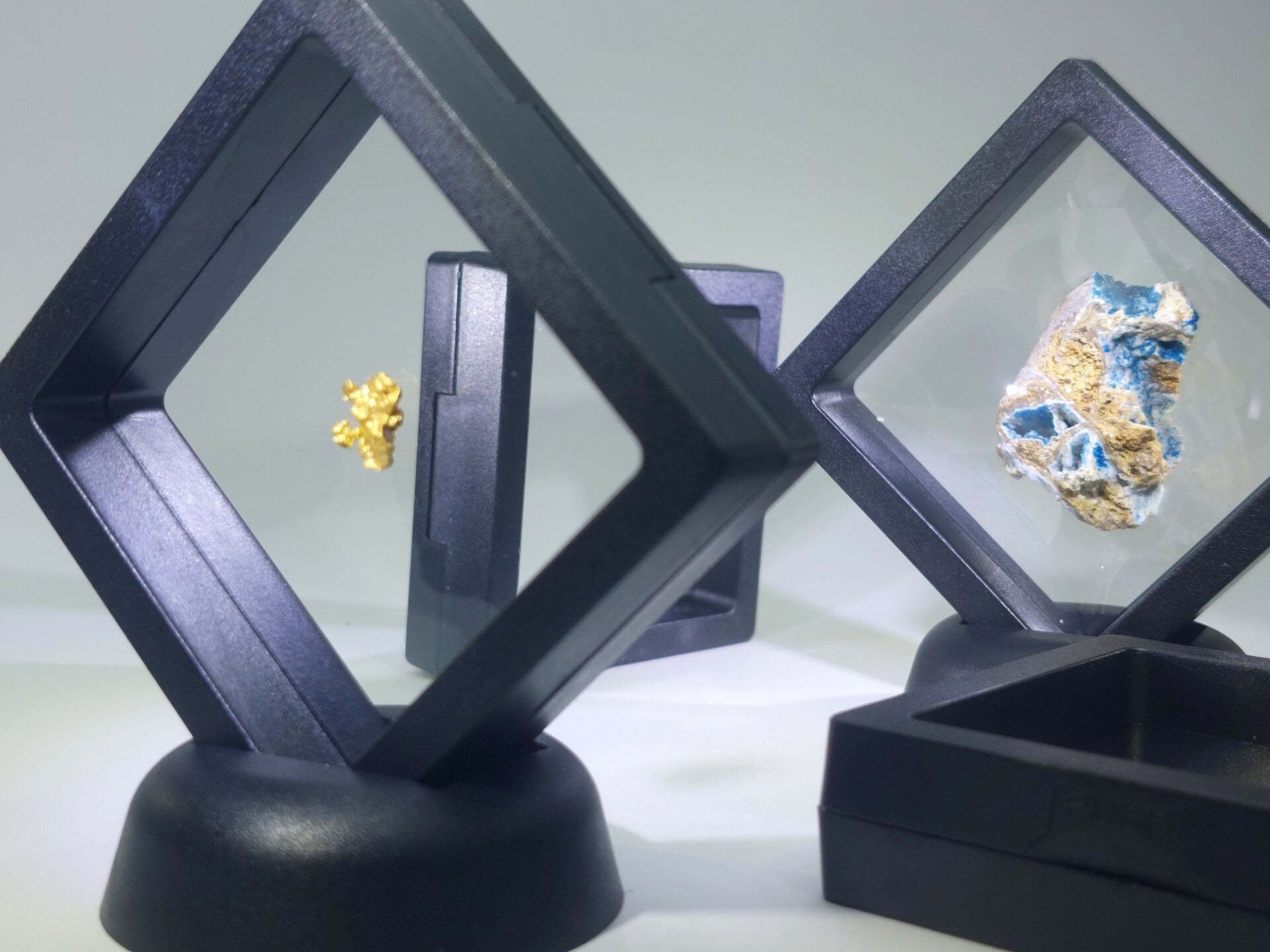 3D zwevend displaystandaard