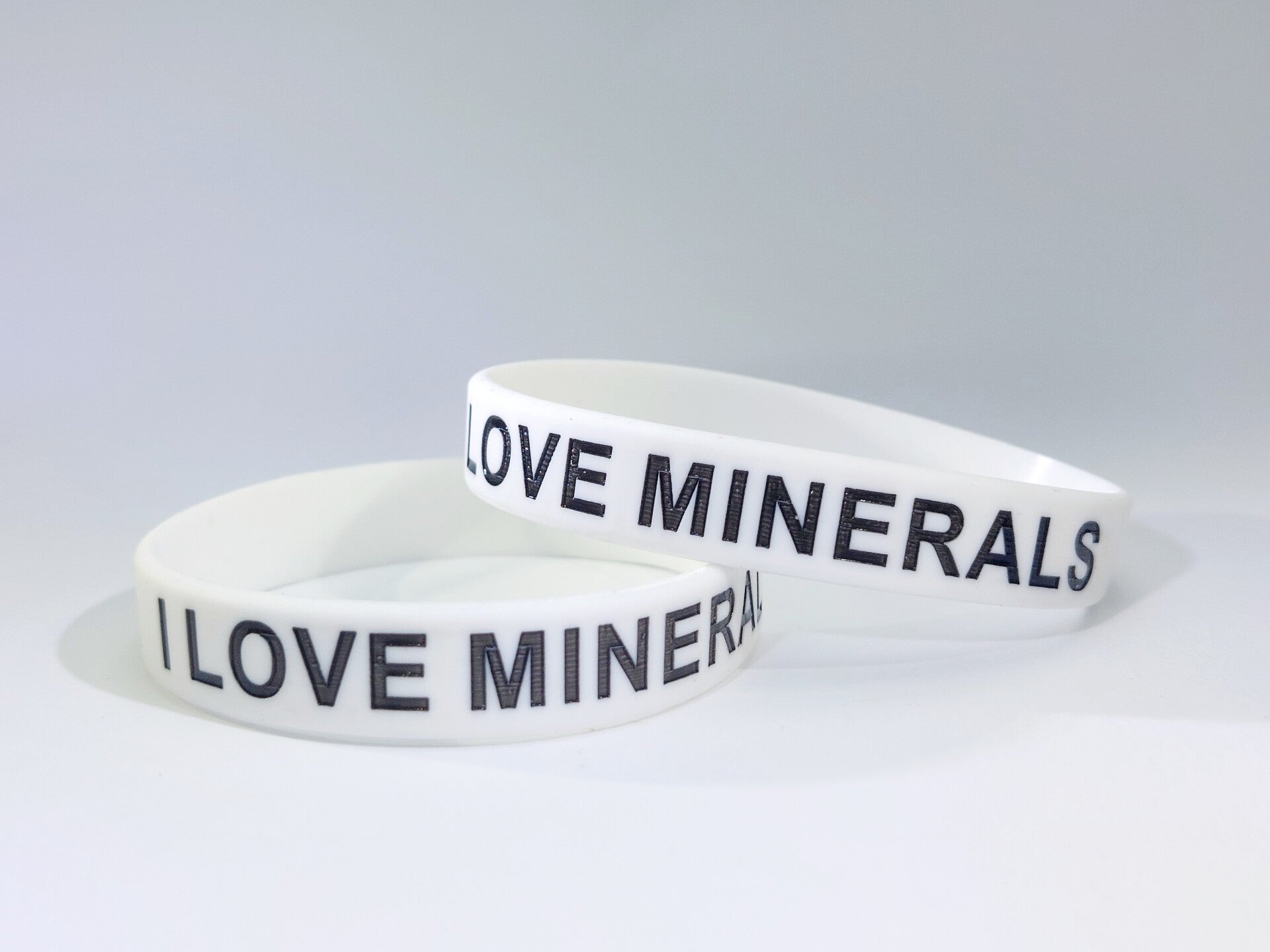 💎 Laat je passie zien: De unieke "I LOVE MINERALS" Armband! ⚪ (wit)
