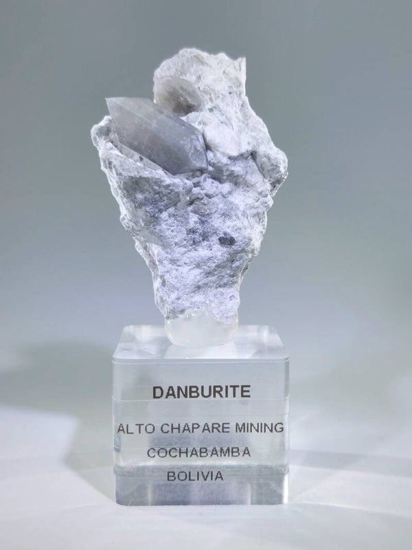 Danburiet - Bolivia