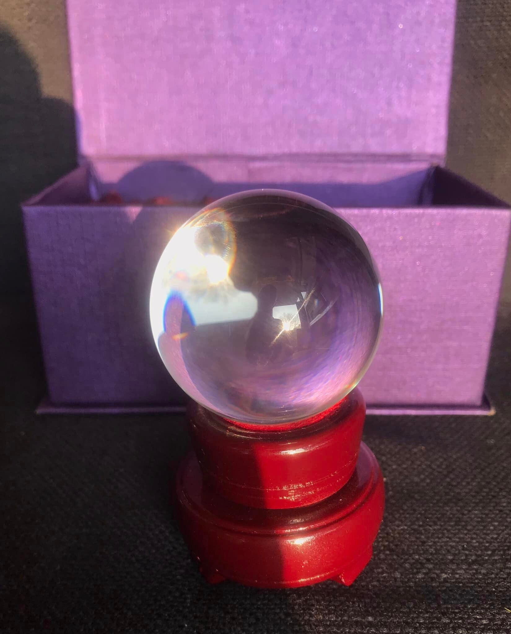 Feng Shui Kristallen Bol met Houten Voet (50 mm)