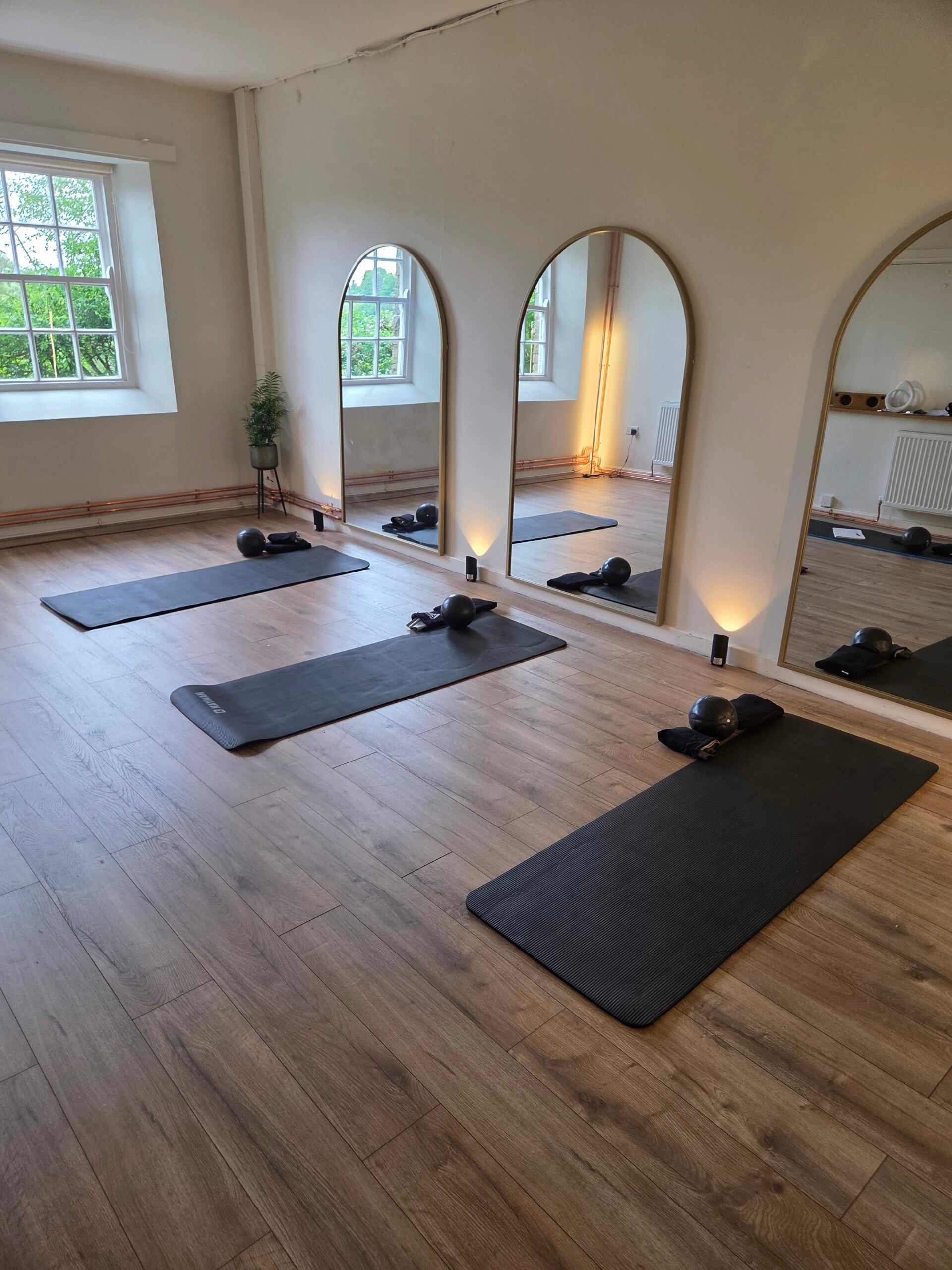 Pilates mat class