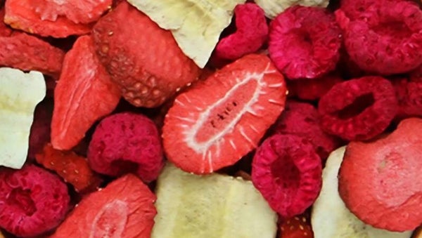 Mischung aus Gefriergetrockneten Früchten