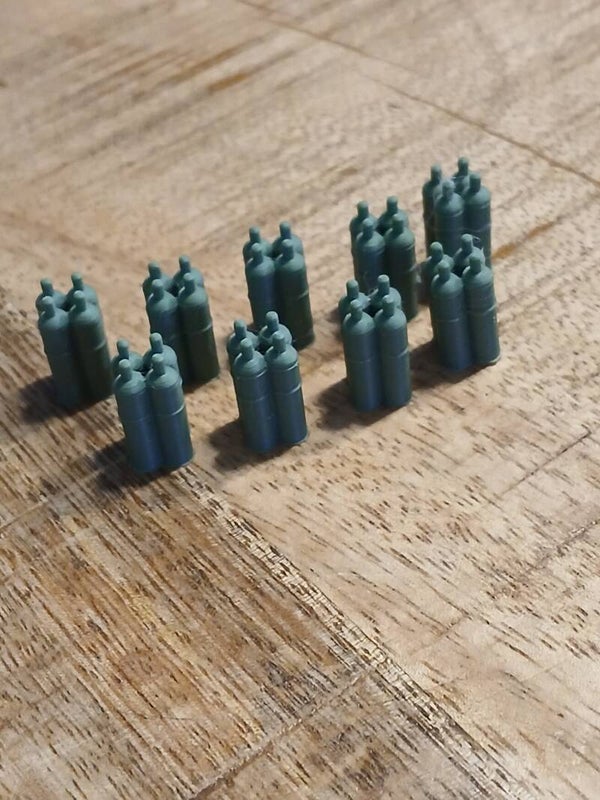 Gasflessen grijs             H0