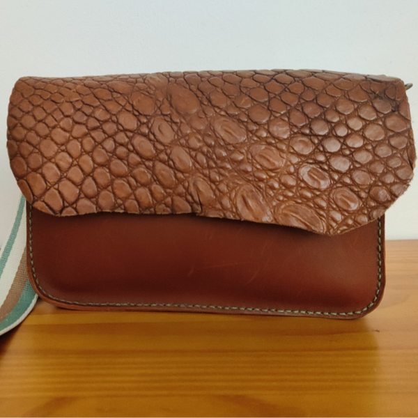 Sac COLINE ( rabas CROCO - coutures VERTES)