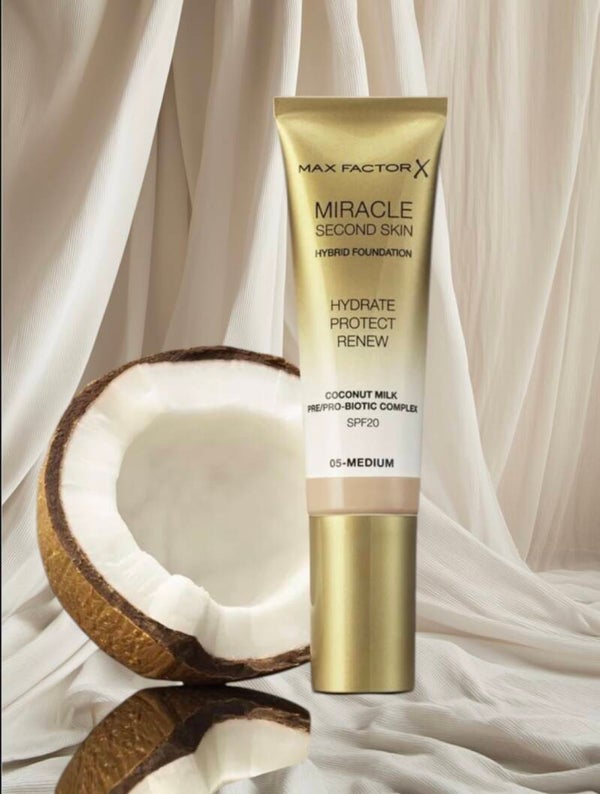 Max Factor Miracle Second Skin Foundation - 06 Golden Medium