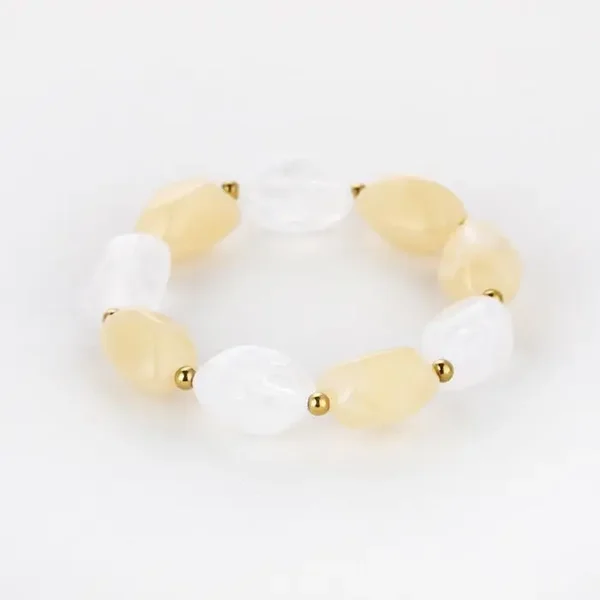 Elastische Dames Armband met Beige & Witte Kralen